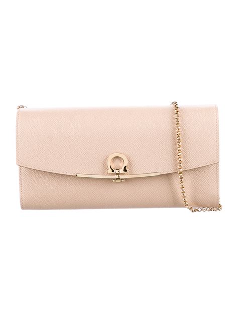 salvatore ferragamo clutch replica